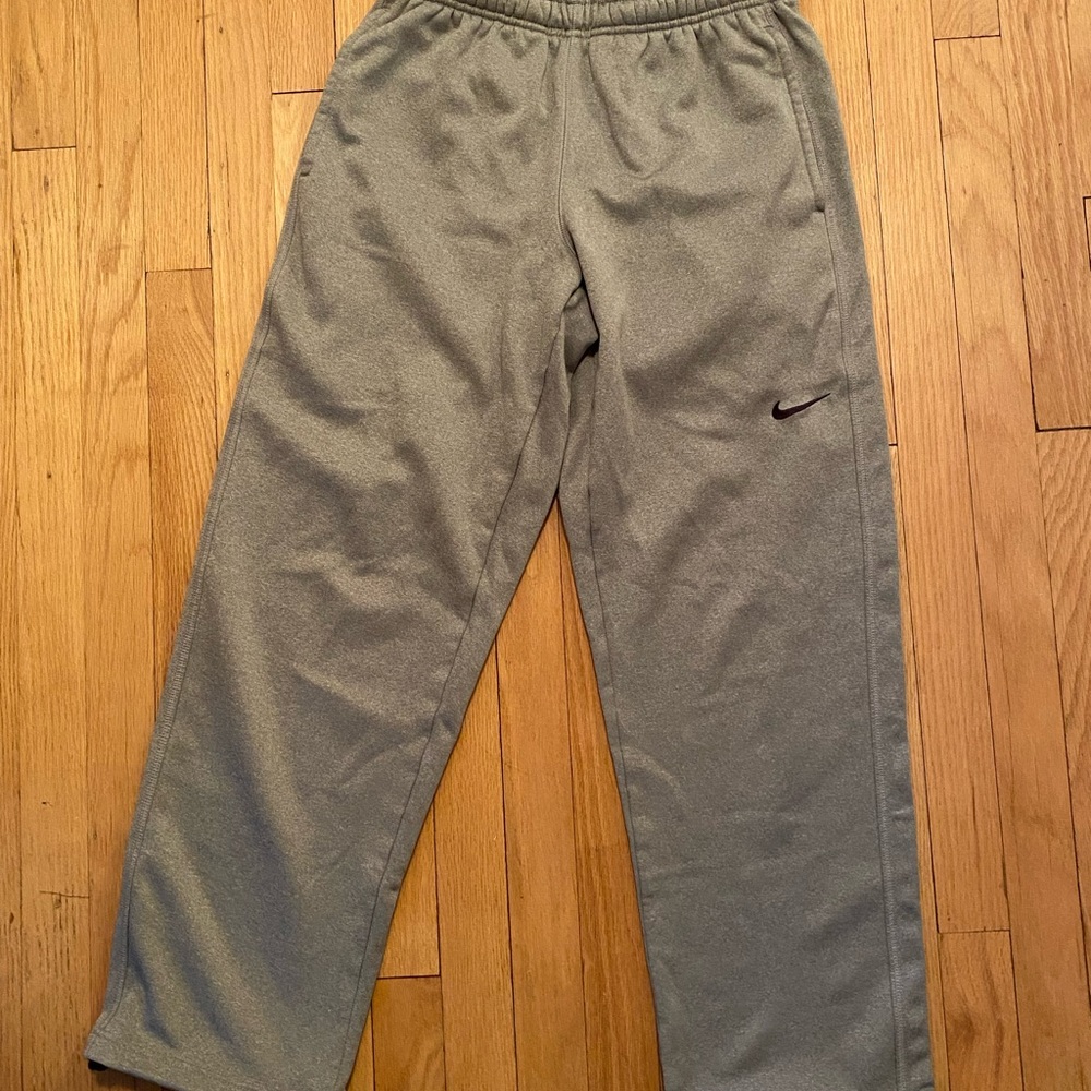 Nike Therma-Fit pants, gray, size M